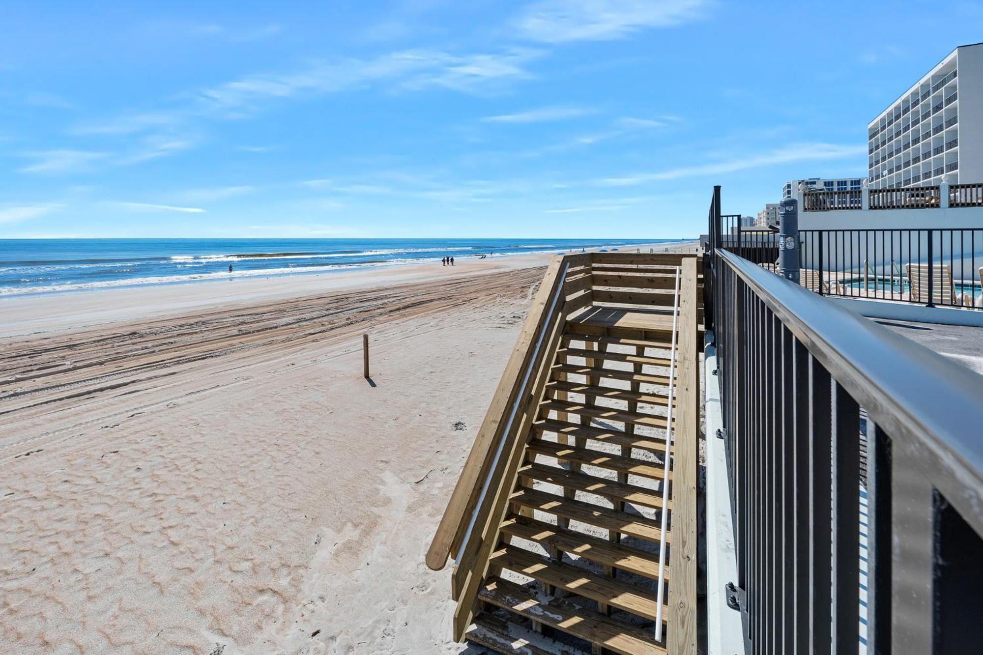 Oceanfront Daytona Beach Condo With Beach Views! Εξωτερικό φωτογραφία